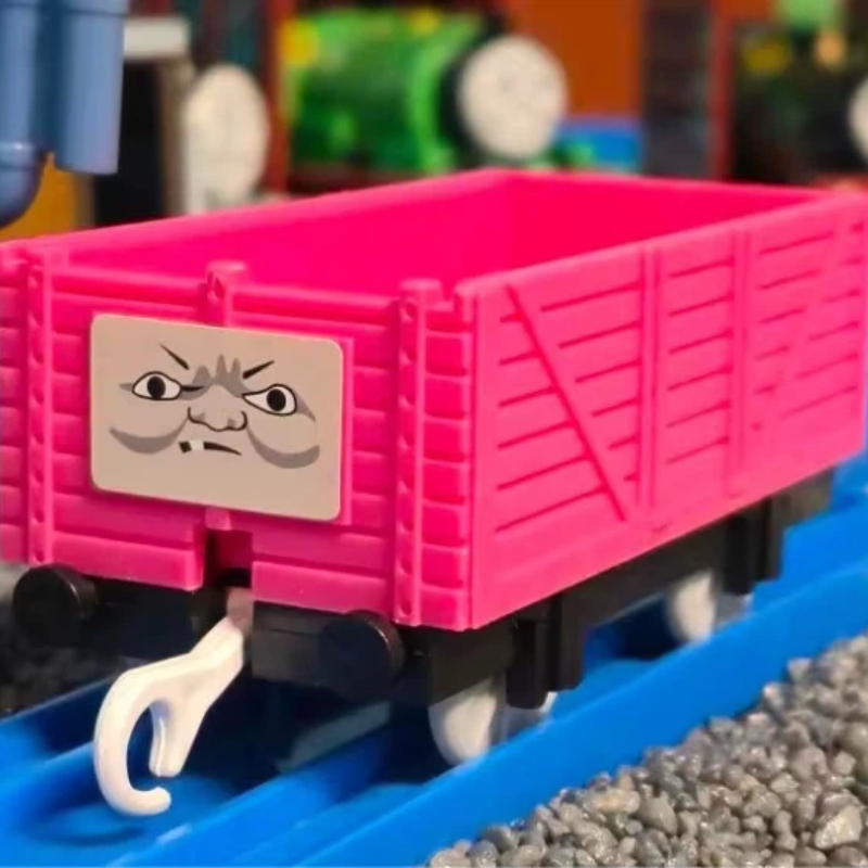 รถไฟของเล่นสีชมพู หน้ายิ้ม ตลก - Toy Train Track Set บทวิจารณ์และราคา